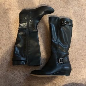 Style & Co Black boats